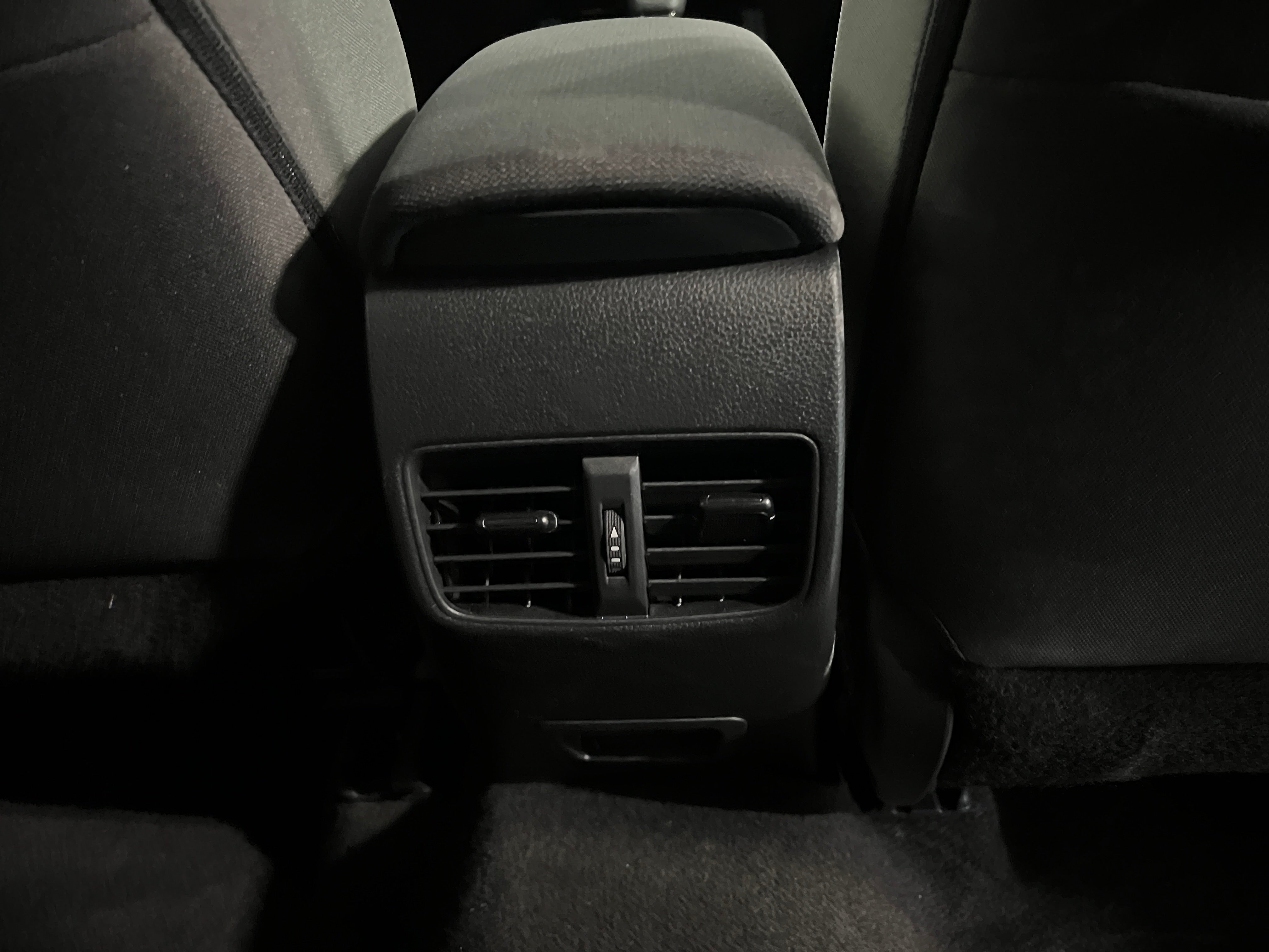 toyota corolla cross 2026 7MUCAABGXTV182095 image toyota corolla cross 2026 7MUCAABGXTV182095 image